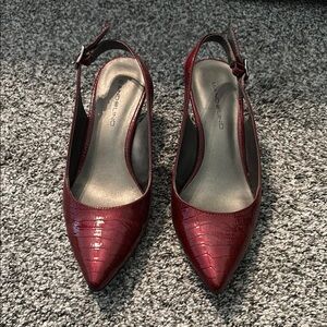 Bandolino Red Textured Slingback Heels
